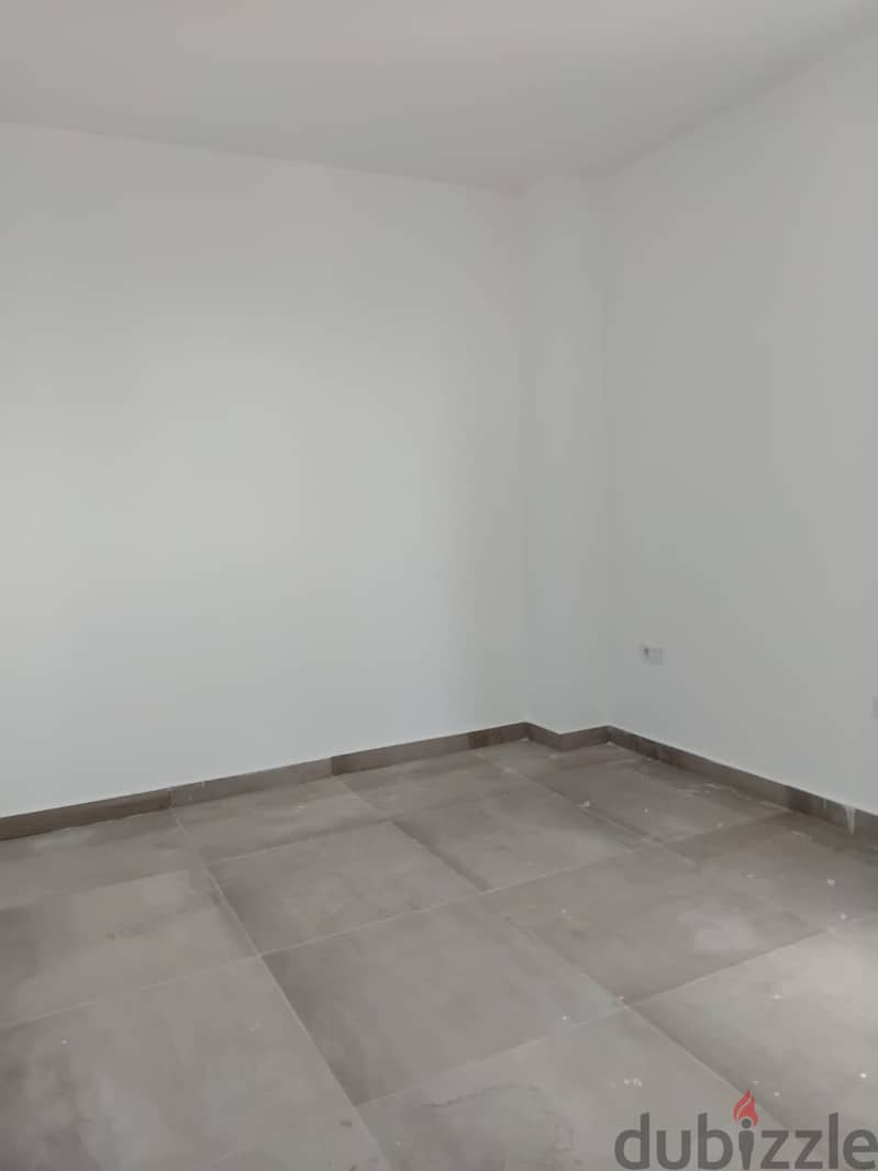 Duplex for sale in Ras Osta دوبلاكس  للبيع ب رأس اسطا 1