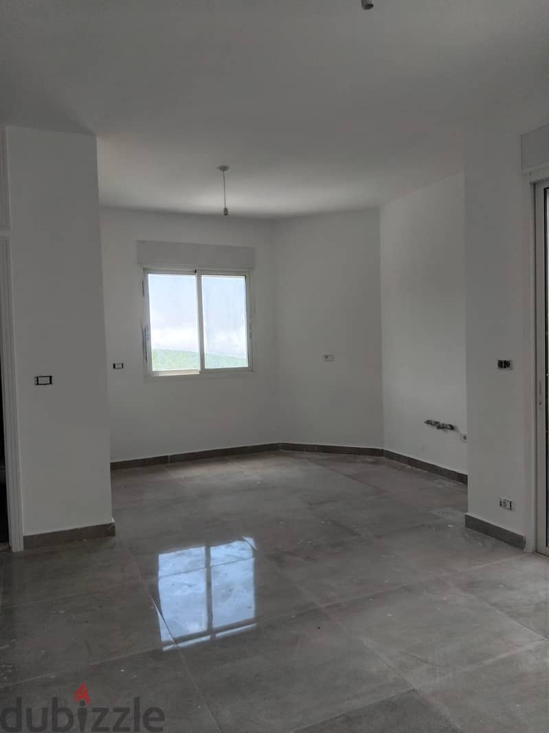 Duplex for sale in Ras Osta دوبلاكس  للبيع ب رأس اسطا 2