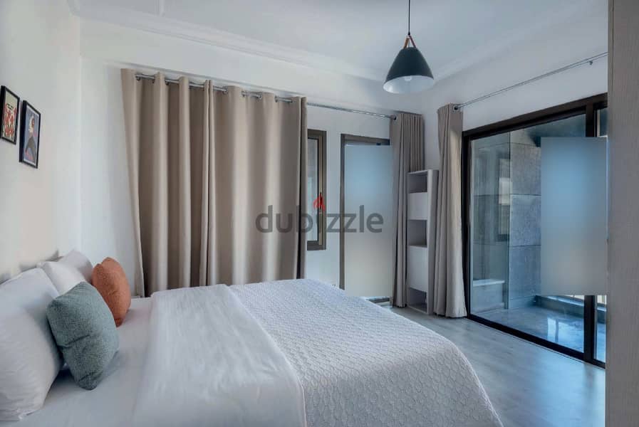 FULLY FURNISHED IN DOWNTOWN PRIME + GYM (130SQ) 2 BEDS , (ACR-483) 4