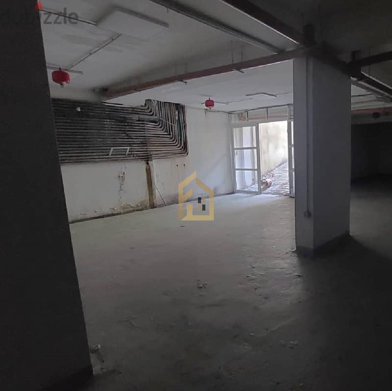 Warehouse for sale in Achrafieh RKE3 1