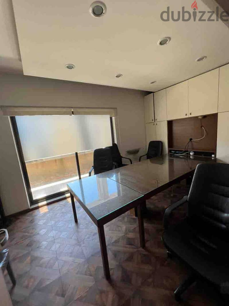 OFFICE IN THE HEART OF DOWNTOWN + TERRACE (200SQ) 7 ROOMS , (ACR-616) 3