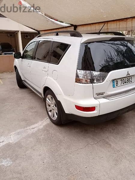 Mitsubishi Outlander 2011 3