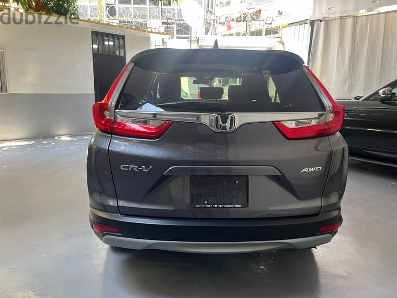 Honda CR-V 2018 4