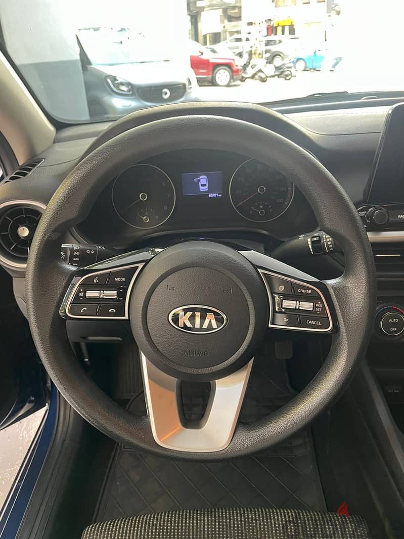 Kia Forte 2019 12