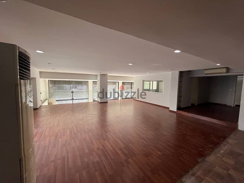 Prime Showroom for Rent in Nahr El Mott 4