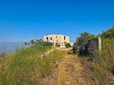 L15589-2,535 m2 Land with A Stone House For Sale in Batroun