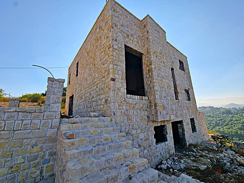 L15589-2,535 m2 Land with A Stone House For Sale in Batroun 2