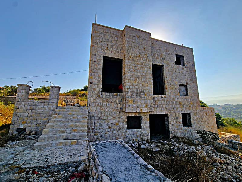 L15589-2,535 m2 Land with A Stone House For Sale in Batroun 4