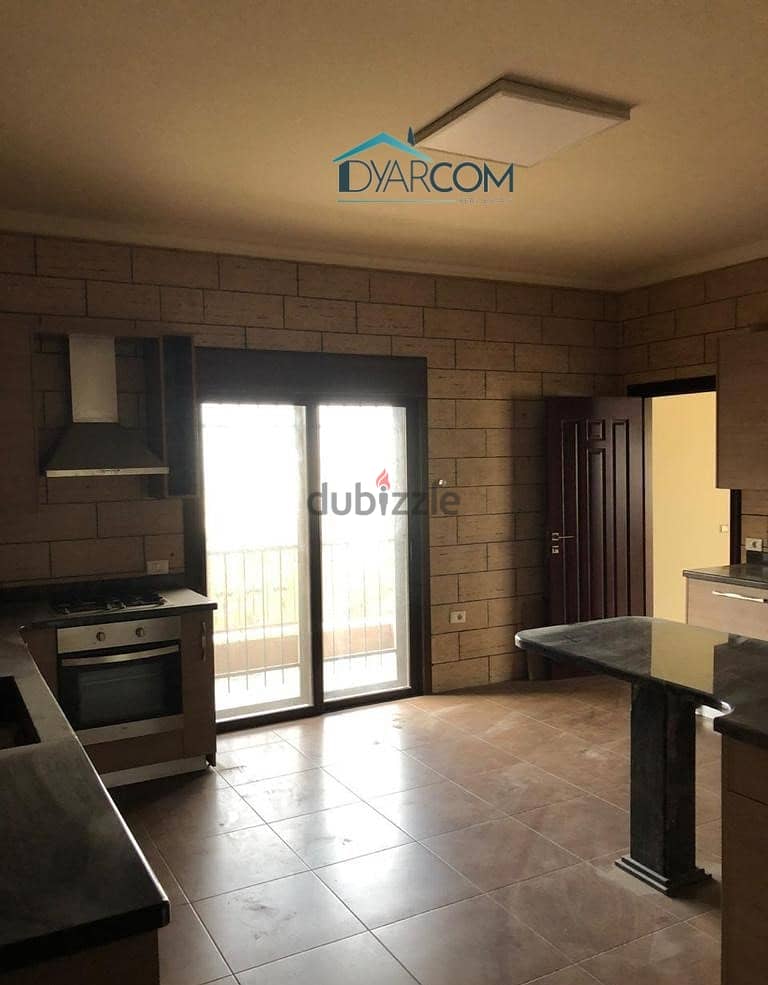 DY1827 - Fanar Sapcious Apartment For Rent! 3