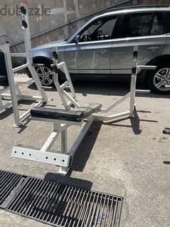 Humer decline chest press like new 0