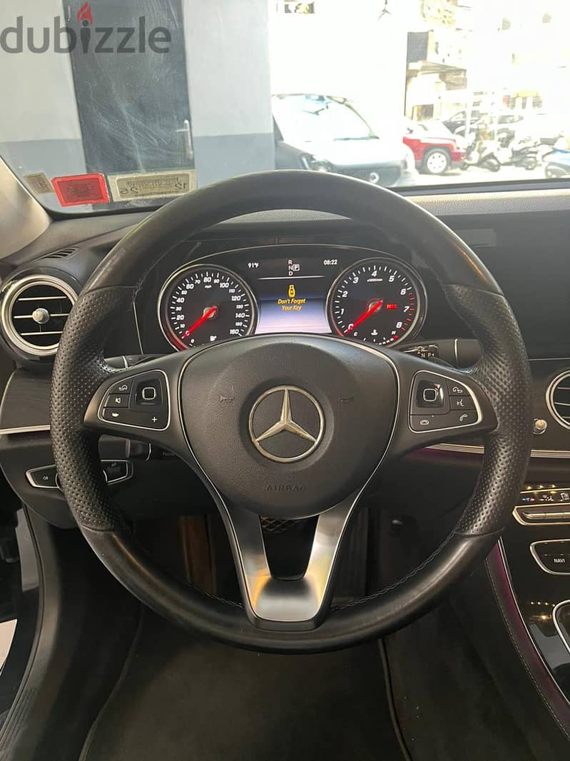 Mercedes-Benz E-Class 2017 10