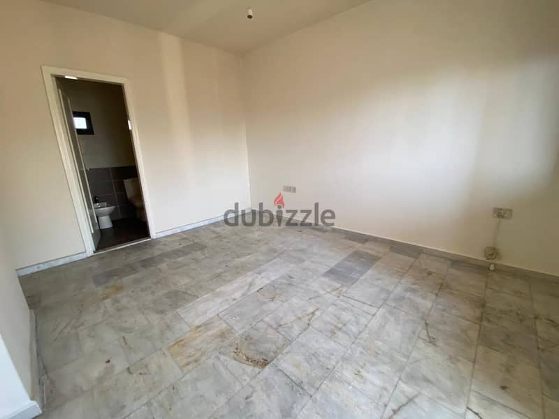 APARTMENT FOR RENT IN AICHA BAKKAR شقة للإيجار في عائشة بكار 4