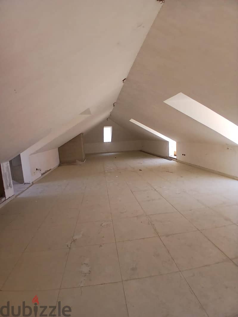 Duplex for sale in Hazmieh شقة للبيع في الحازمية 5