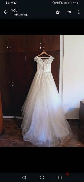 Elegant wedding dress 4