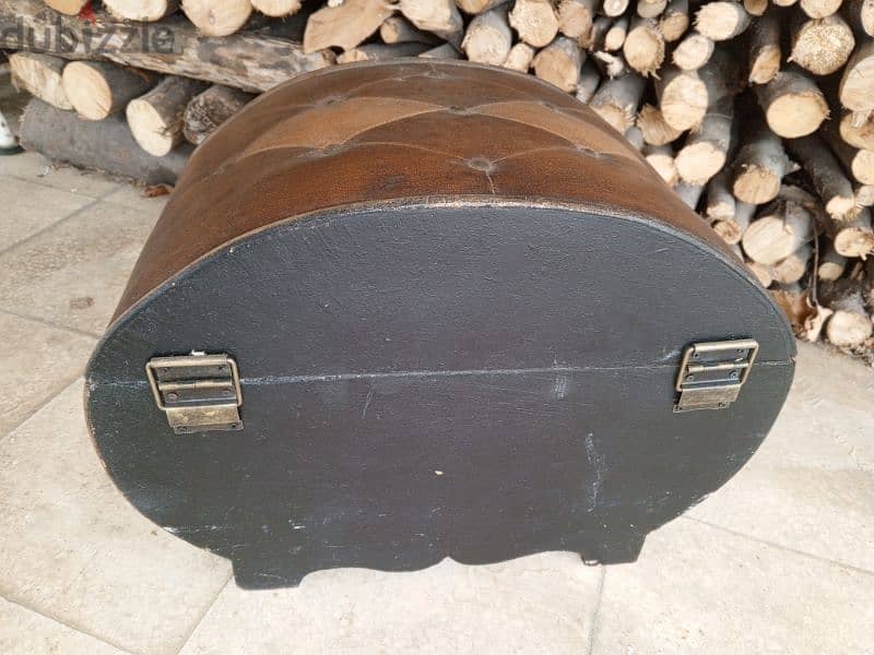 Wooden vintage box 3