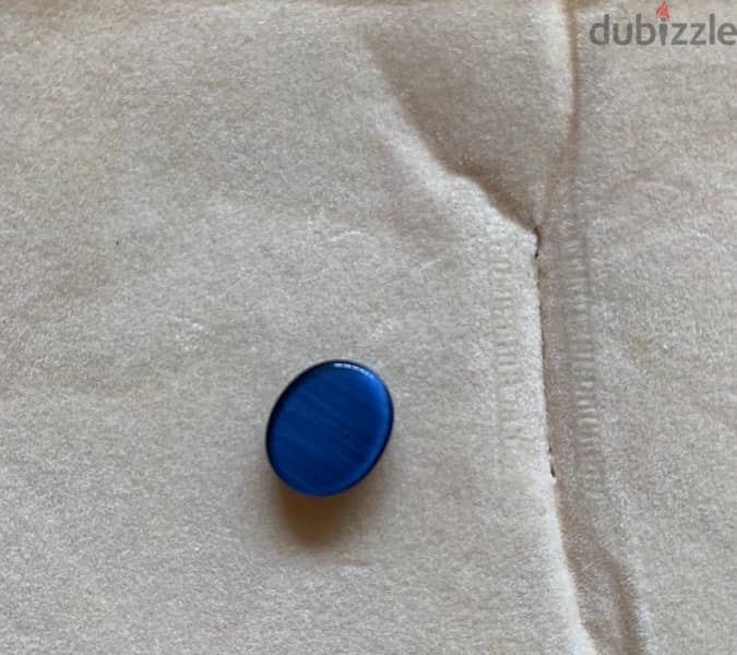 ROYAL BLUE NATURAL CAT’S EYE STONE 4