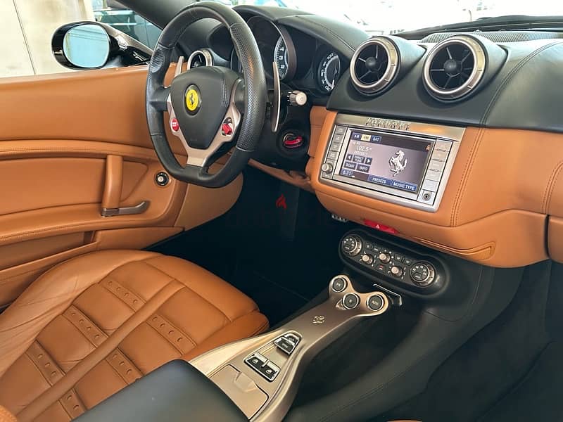 Ferrari California 2010 ( 12,000 KM ) 8