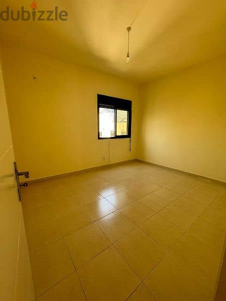 Zouk Mosbeh 190m 3 bed 3 wc for 500$ 12