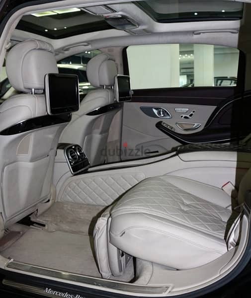 Mercedes-Benz S600 Maybach 7