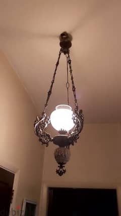 chandelier 0