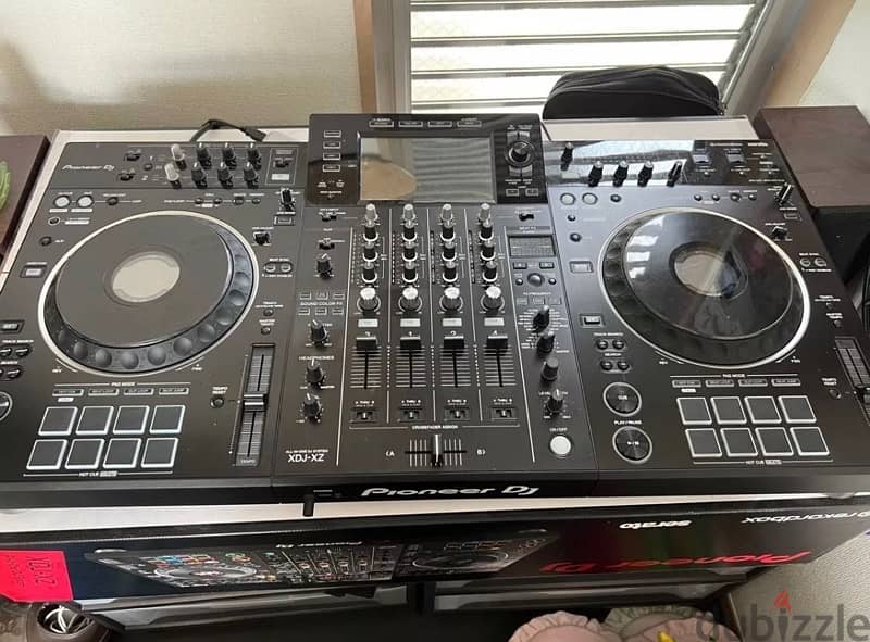 Pioneer DJ XDJ-XZ 4ch Professional 3