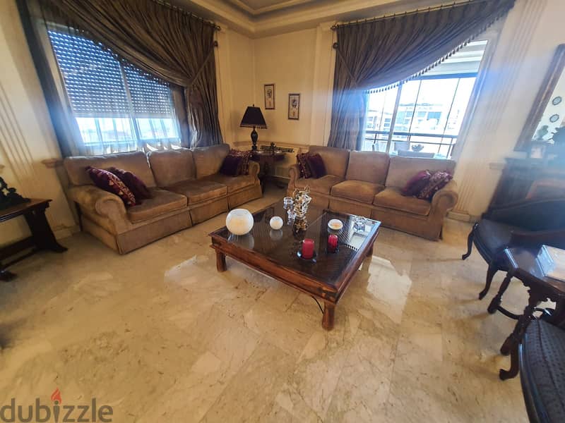 Apartment for sale in Bir Hassan, Beirutشقة للبيع في بئر حسن، بيروت 2