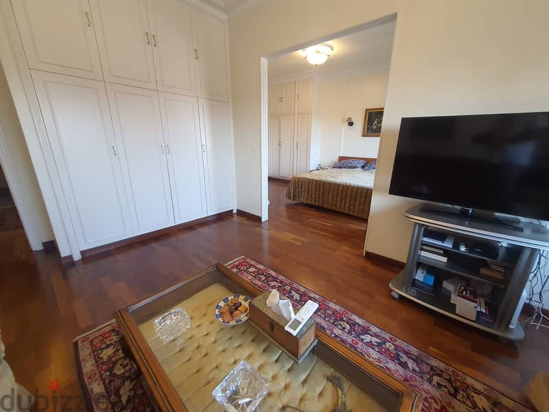 Apartment for sale in Bir Hassan, Beirutشقة للبيع في بئر حسن، بيروت 8