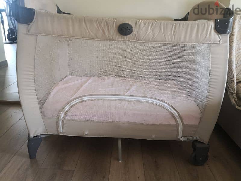 GRACO baby bed + mattress FAP
size 100*70
بارك سرير للاطفال فرشة FAP 2