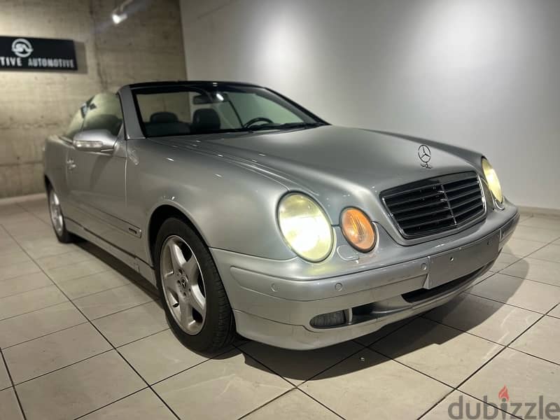 Mercedes-Benz CLK-Class 2001 3