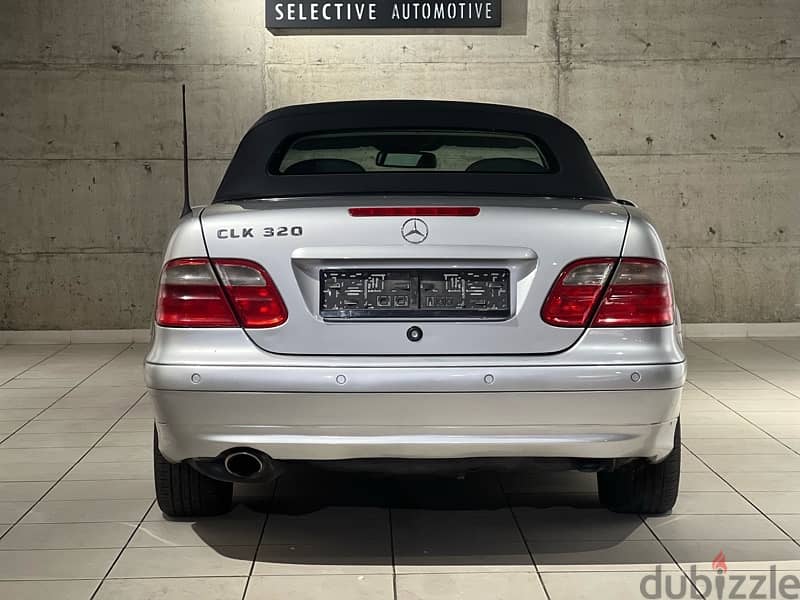 Mercedes-Benz CLK-Class 2001 9