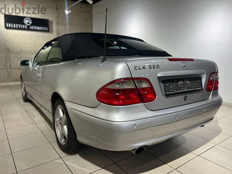 Mercedes-Benz CLK-Class 2001 10