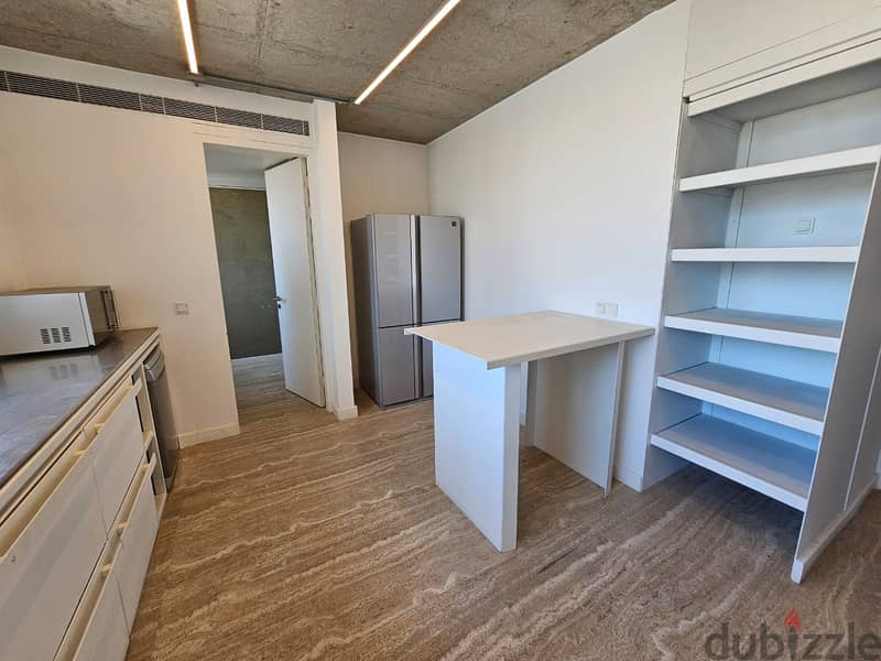 RA24-3519 Brand New Ultra-Modern Duplex 380m² for rent in Gemayzeh 8