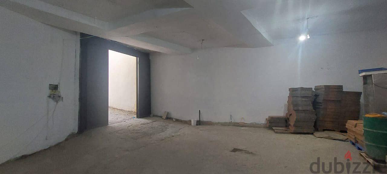 Warehouse for sale in Hadath مستودع للبيع في الحدث 2