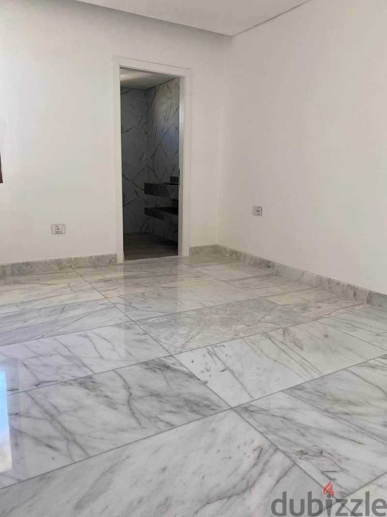 Consider this Luxurious Apartment for Rent in Jnah 1