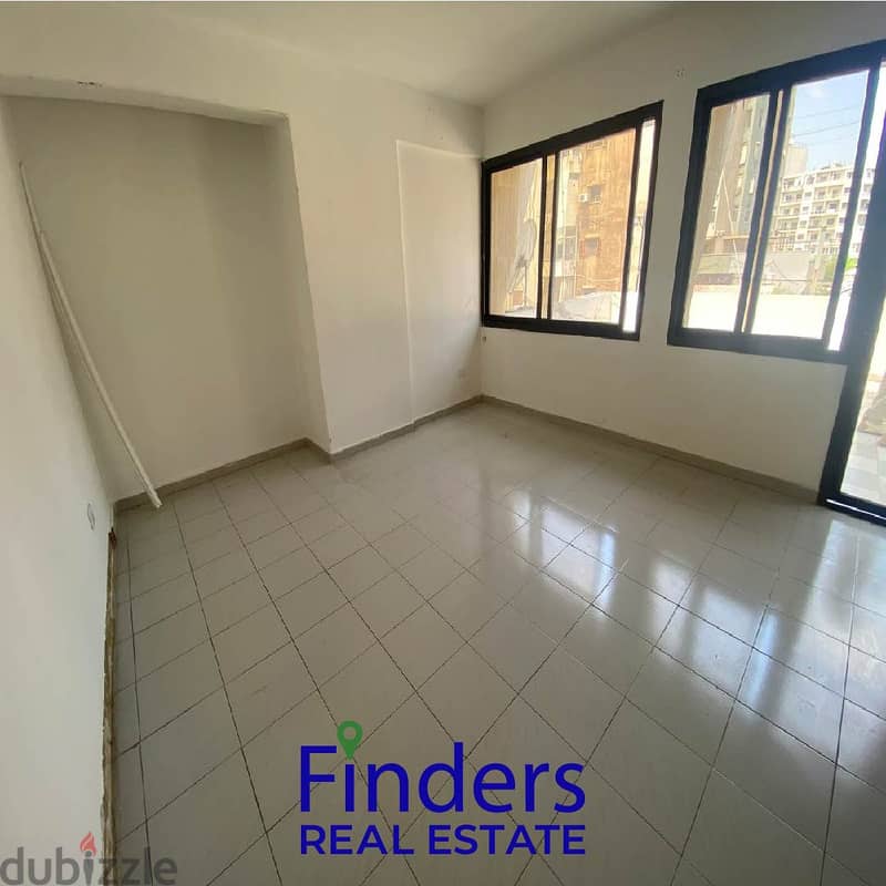 Office For Sale in Dekweneh! | مكتب للبيع في الدكوانة 3