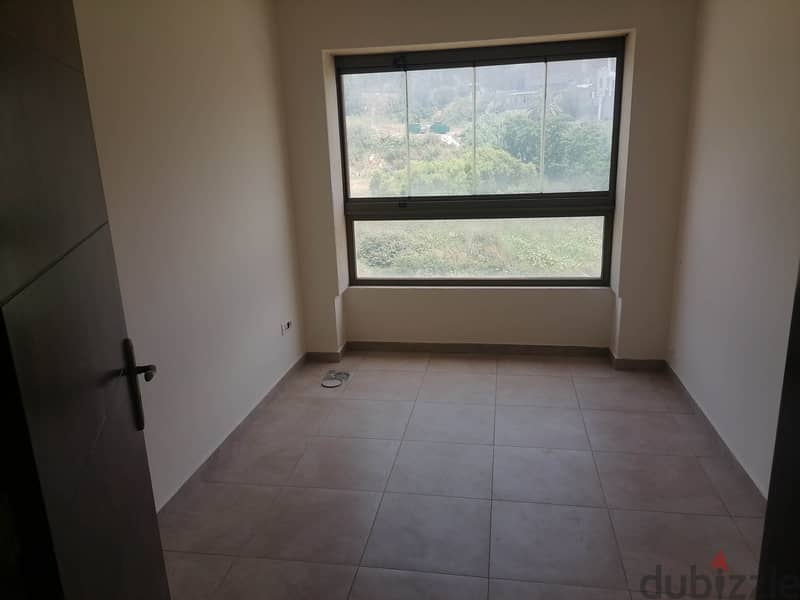 225 SQM Apartment in Sin El Fil , Metn with Amazing View 7