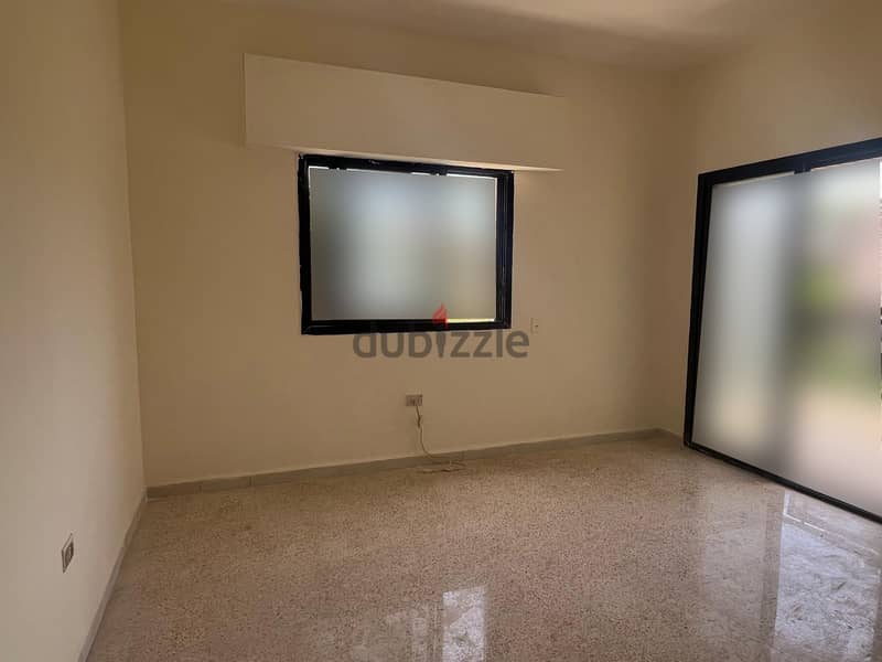 Apartment  for Sale in Aley شقة للبيع في عاليه 7