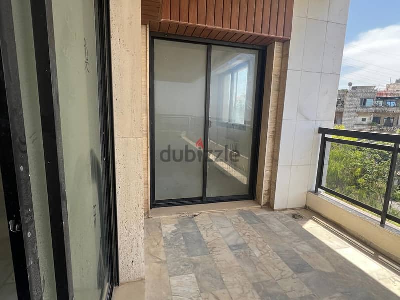 Apartment  for Sale in Aley شقة للبيع في عاليه 1