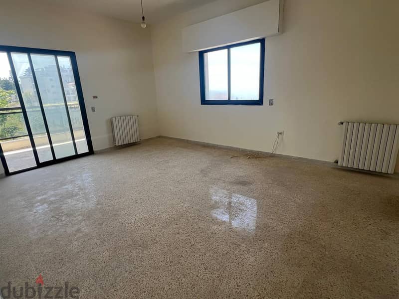 Apartment  for Sale in Aley شقة للبيع في عاليه 5