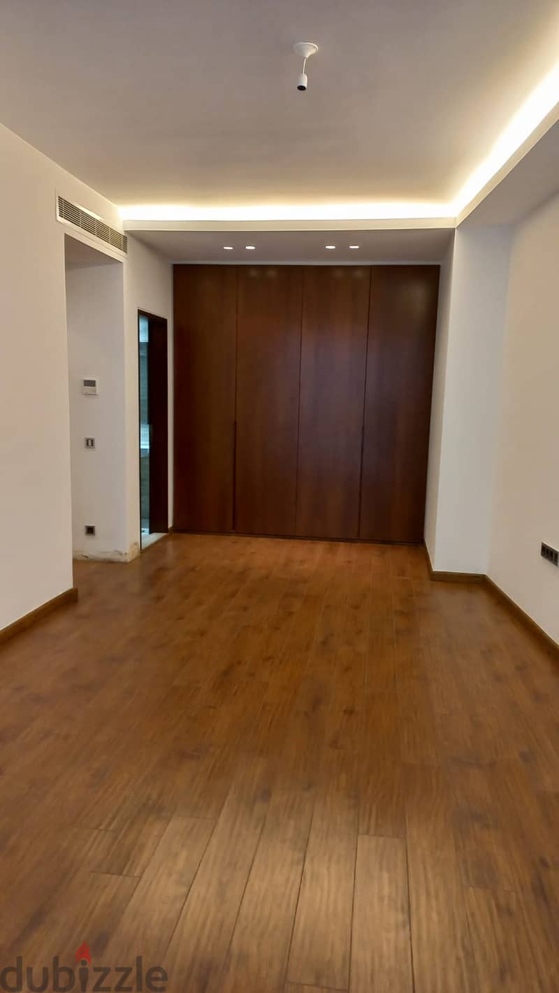 HIGH-END IN DOWNTOWN PRIME + VIEW (250SQ) 3 MASTER BEDROOMS , (AC-697) 6