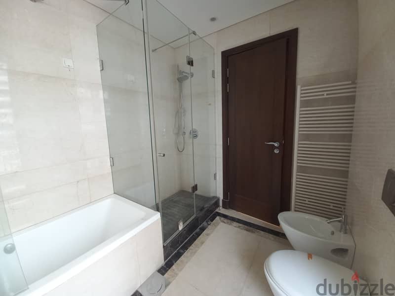 Luxurious Apartment For Sale In Downtown شقة للبيع في بيروت 11