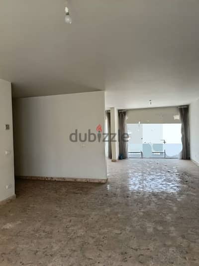 Spacious I 250 SQM Apartment in Bliss street , Hamra I Ref : AK