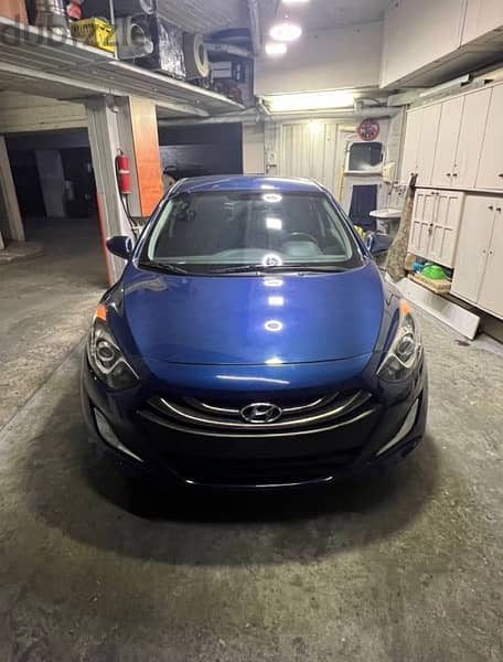 Hyundai Elantra GT 2015 1