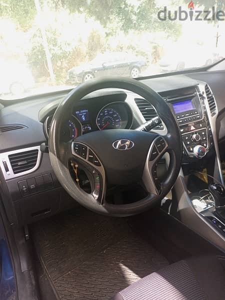 Hyundai Elantra GT 2015 4