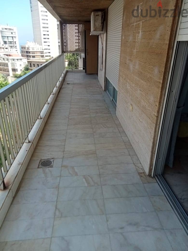 Spacious Apartment in Rawche Koraytem for rent or sale with Sea view 3