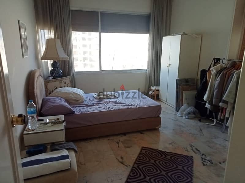 Spacious Apartment in Rawche Koraytem for rent or sale with Sea view 9