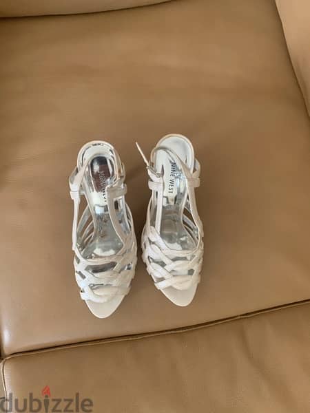 pearl white sandals 3