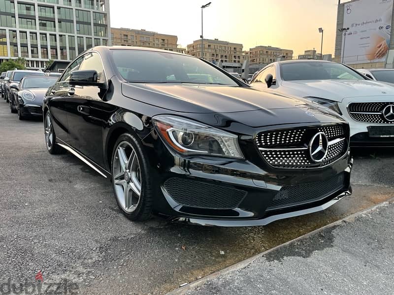 Mercedes-Benz CLA-Class 250 black on black 2014 0