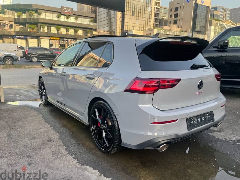 Volkswagen Golf 8 GTI  Club Sport 2021 , 300 horse power 5