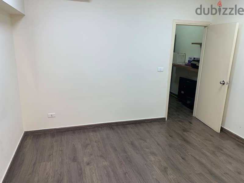 140 m² office for rent in Zalka, on the Highway. 7